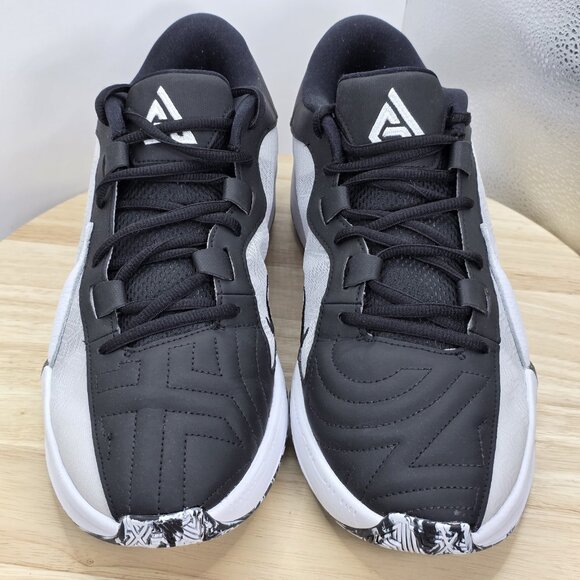 Size 10.5 - Nike Zoom Freak 5 Oreo Mens Sneakers Shoes NEW WITH BOX - Picture 4 of 9